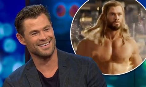 russel crowe nude|Chris Hemsworth: Russell Crowe comforted me during Thor。